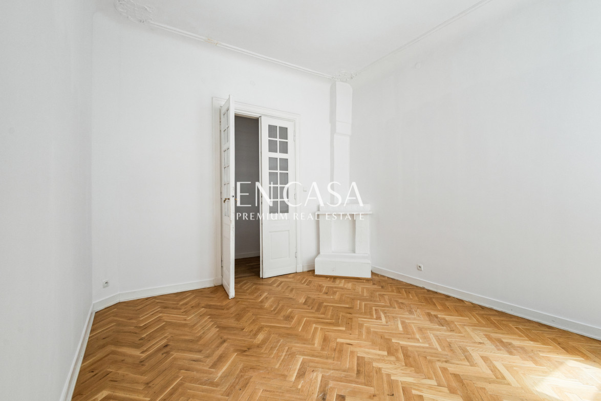 Commercial space Rent Warszawa Śródmieście Bagatela 10